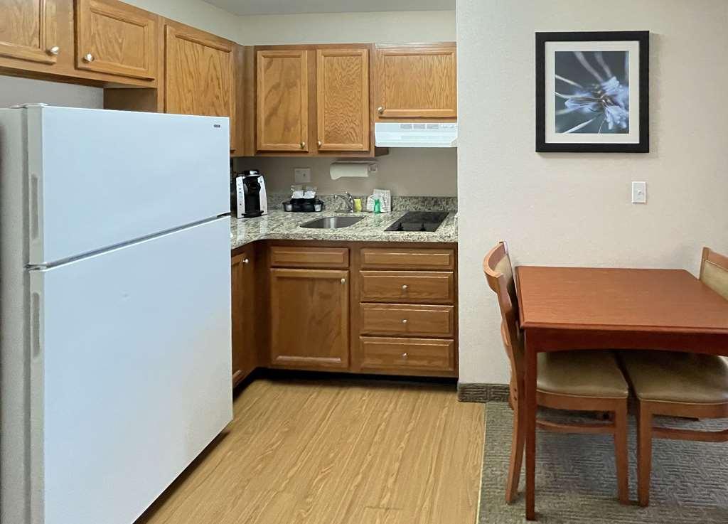 Smart Suites, Ascend Hotel Collection South Burlington Rum bild