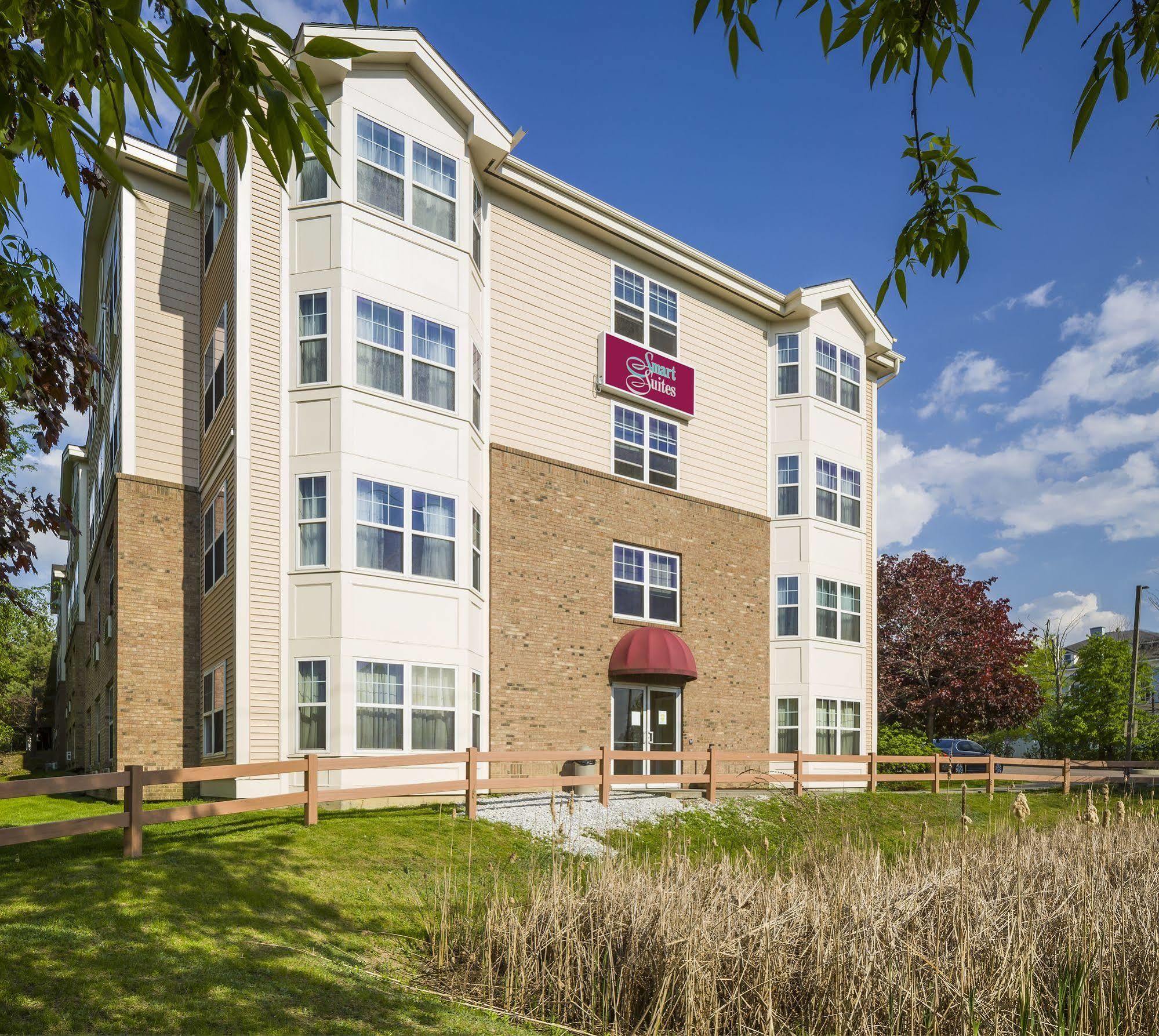 Smart Suites, Ascend Hotel Collection South Burlington Exteriör bild